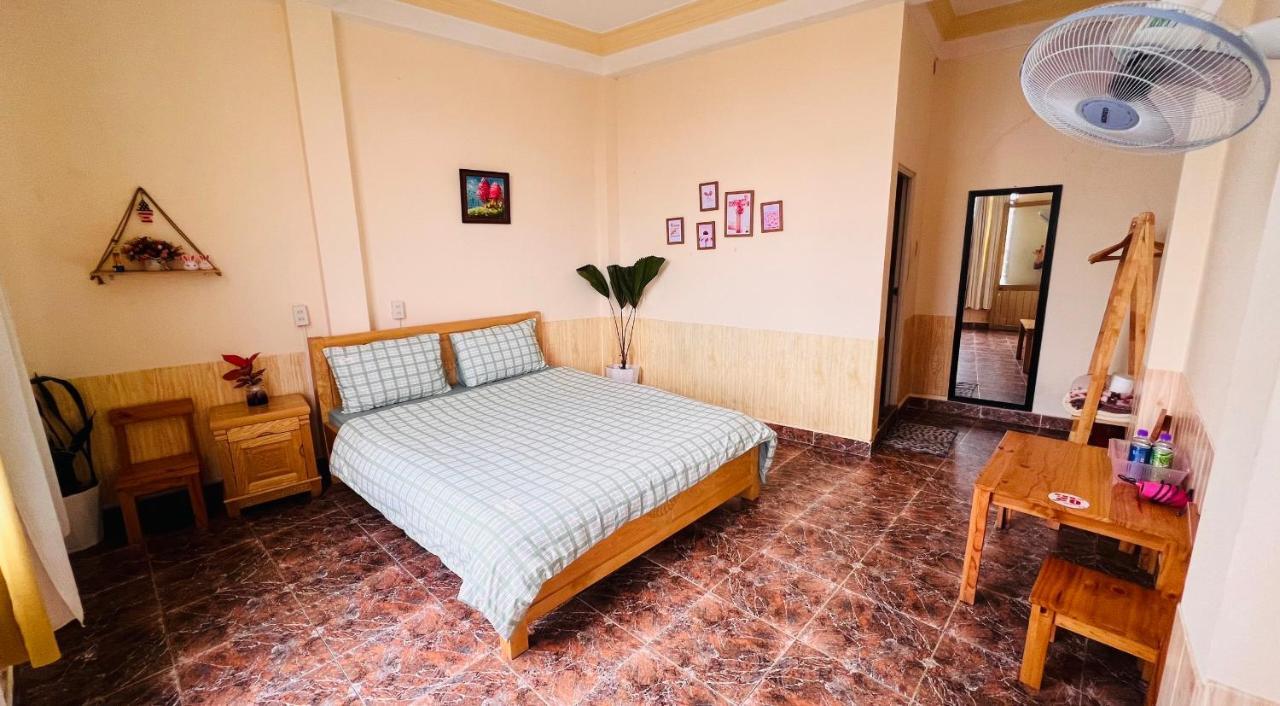 Auberge de jeunesse Nu Cuoi Xinh à Đà Lạt Extérieur photo