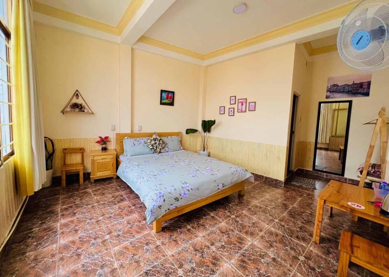 Auberge de jeunesse Nu Cuoi Xinh à Đà Lạt Extérieur photo